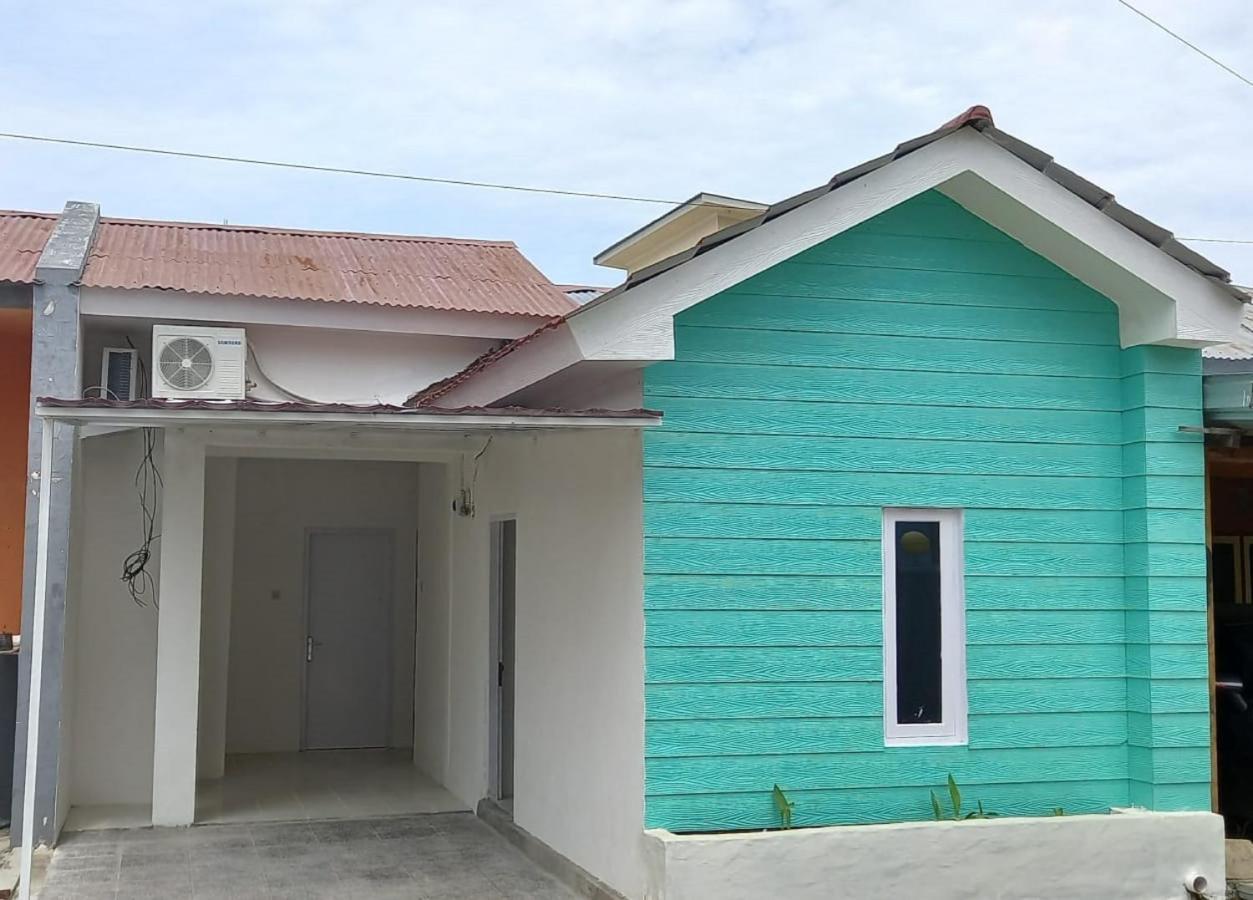 OYO 90974 Homestay Golo Koe Sejahtera Labuan Bajo Bagian luar foto