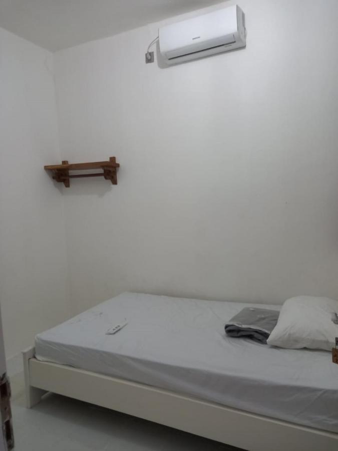 OYO 90974 Homestay Golo Koe Sejahtera Labuan Bajo Bagian luar foto