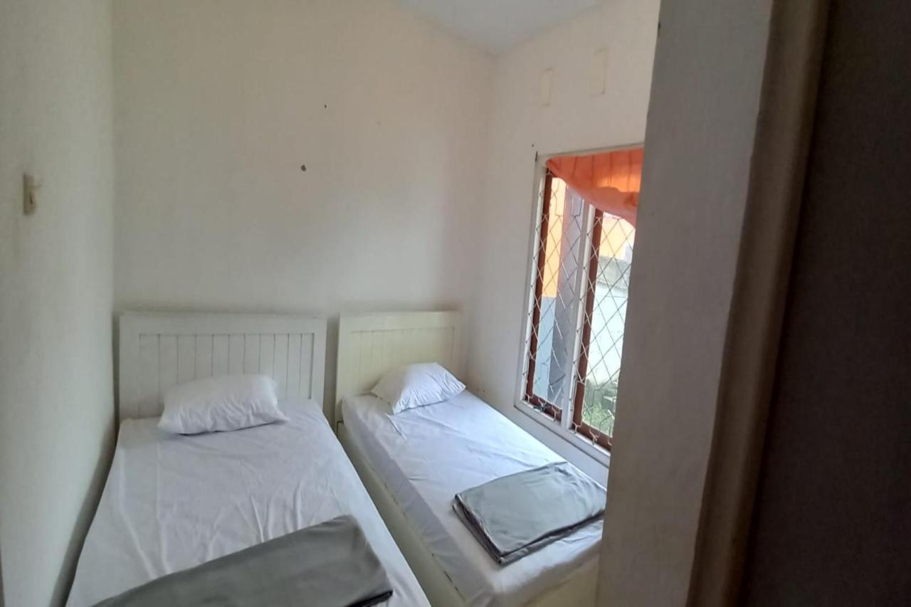 OYO 90974 Homestay Golo Koe Sejahtera Labuan Bajo Bagian luar foto
